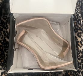 Fashion Nova Clear Wedge