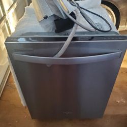 Whirlpool Dishwasher 