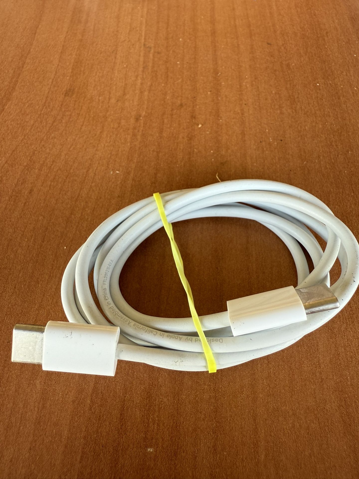 Apple USB - C To USB - C Original