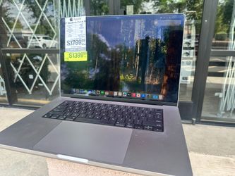 MAC TO SCHOOL APPLE SALE! 16" MacBook Pro Retina M1 Max 10-Core CPU, 24-Core GPU, 32GB Ram, 512GB SSD 2021