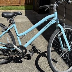 Shchwinn 7 Speed Woman Bike