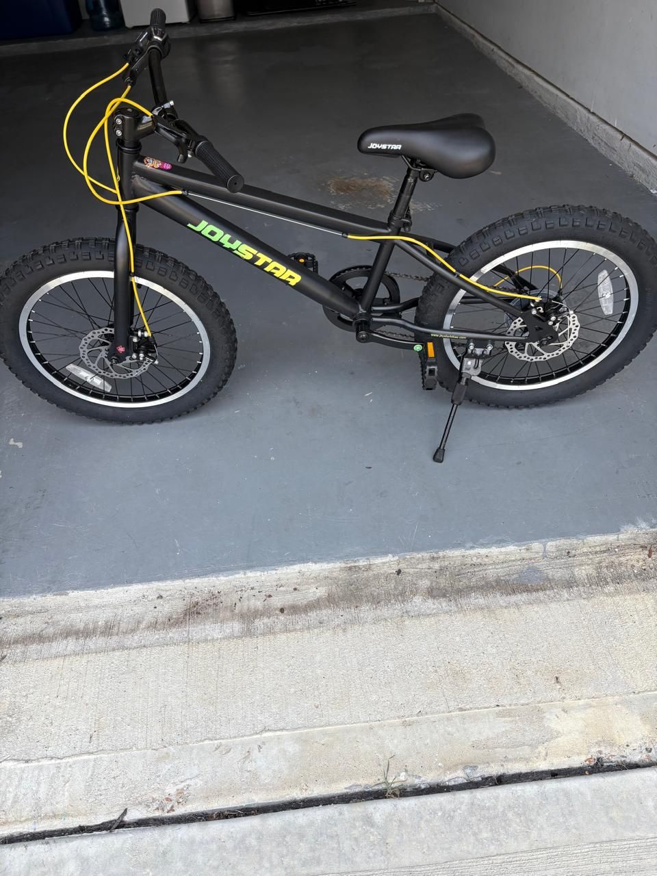 JOYSTAR 20 inch Moutain Bike