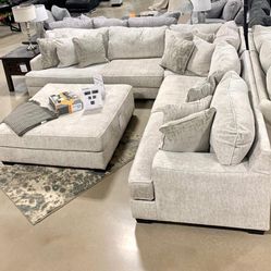Rawcliffe Parchment Modular Sectional / couch /Living room set