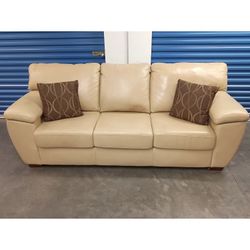 Beautiful Leather Couch (free delivery)