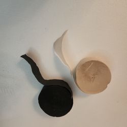 Streamers White And Black