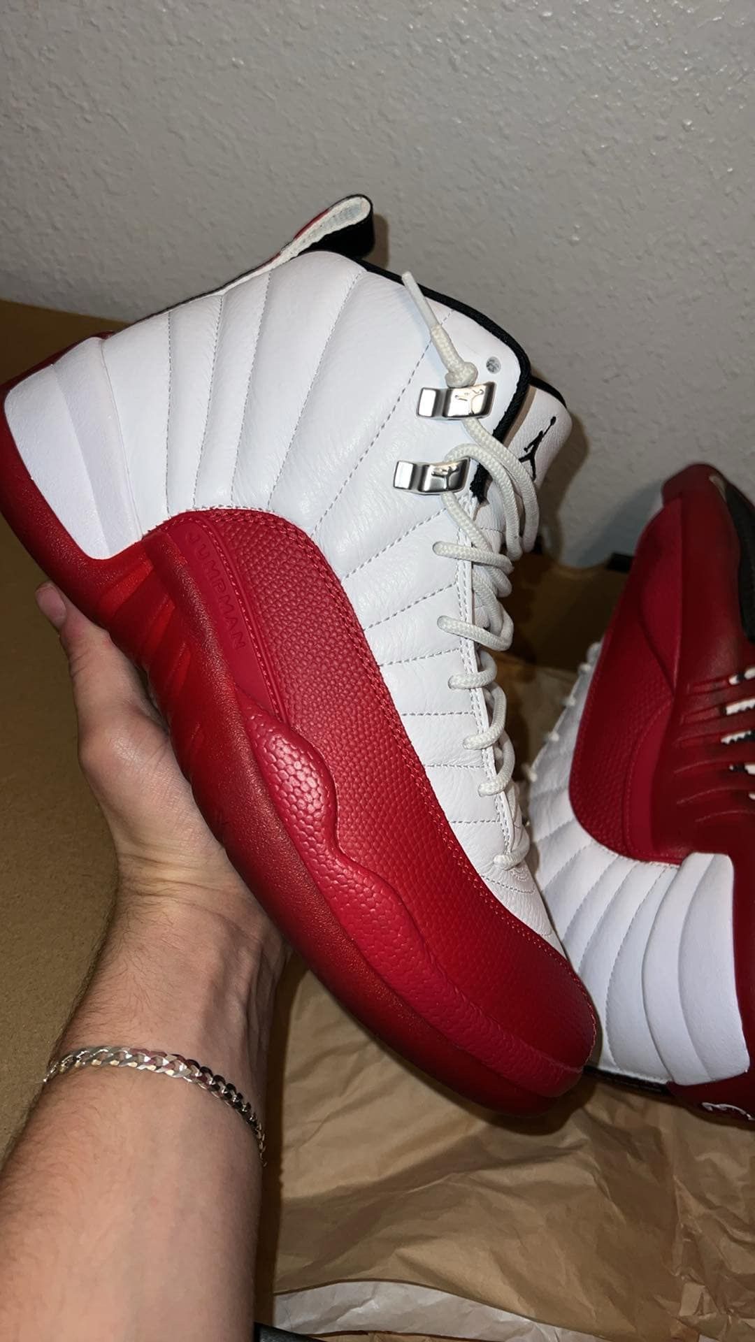 Jordan 12 Men’s “cherry” 2023 Size 9