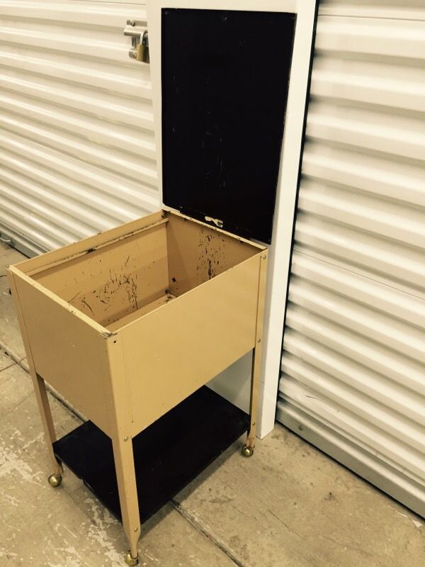 File cabinet