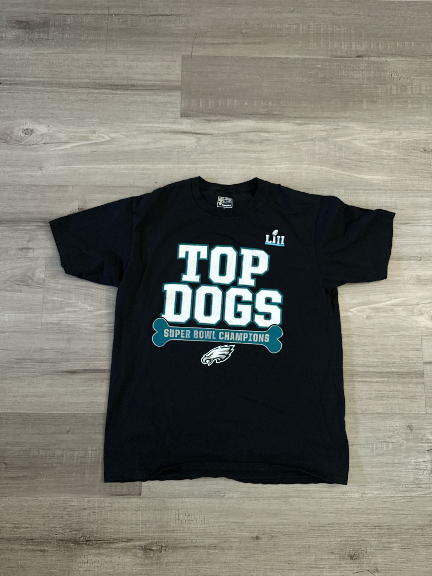 Top Dogs Súper Bowl Champions EAGLES T Shirt