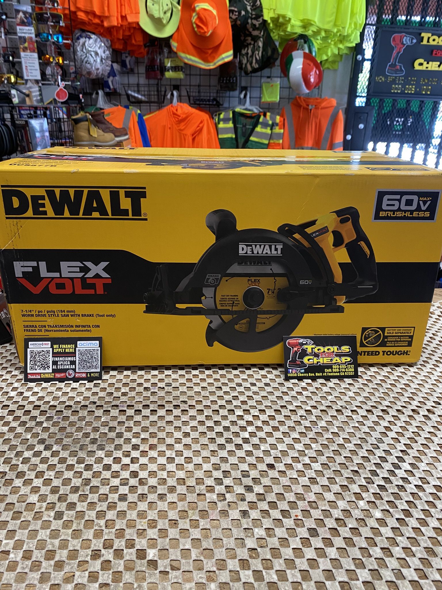 DEWALT FLEXVOLT 60V MAX Cordless Brushless 7-1/4 in. Wormdrive Style Circular Saw (Tool Only