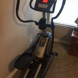 NordicTrack E7 elliptical