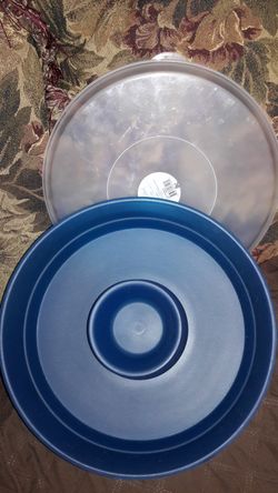 Dish with Lid for chips and Dip.