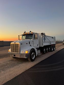2006 Peterbilt 385