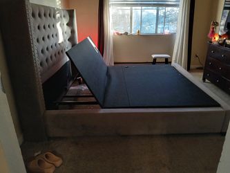Bed Frame W/base 