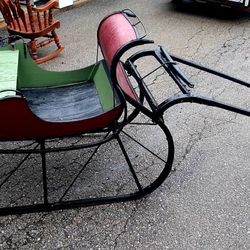 Antique Beautiful 1 Horse Sleigh / Yard Antique Sleigh / Christmas Yard Decoration