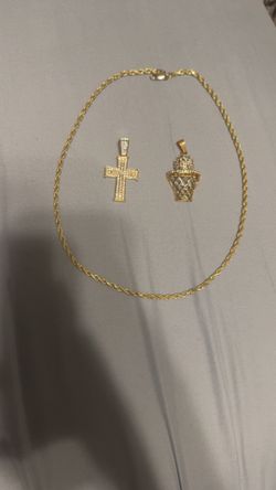Gold Plated Rope Chain And Pendants