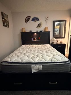 * MOVING SALE * QUEEN BED FRAME