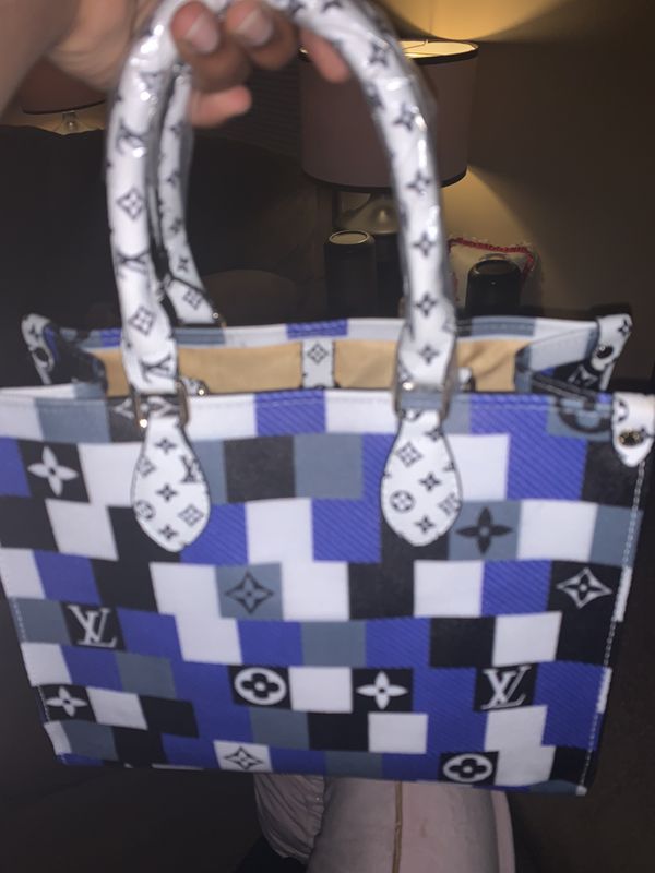 Louis Vuitton purse for Sale in US - OfferUp
