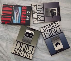 4 Stephen King Collectors Edition books