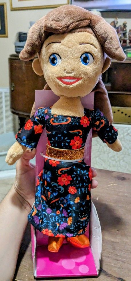 Glitter Baddiez Latina Doll (READ DESCRIPTION)