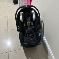 Car Seat 20 Or Best Offer Pick Up  