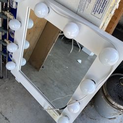 Vanity Mirror 