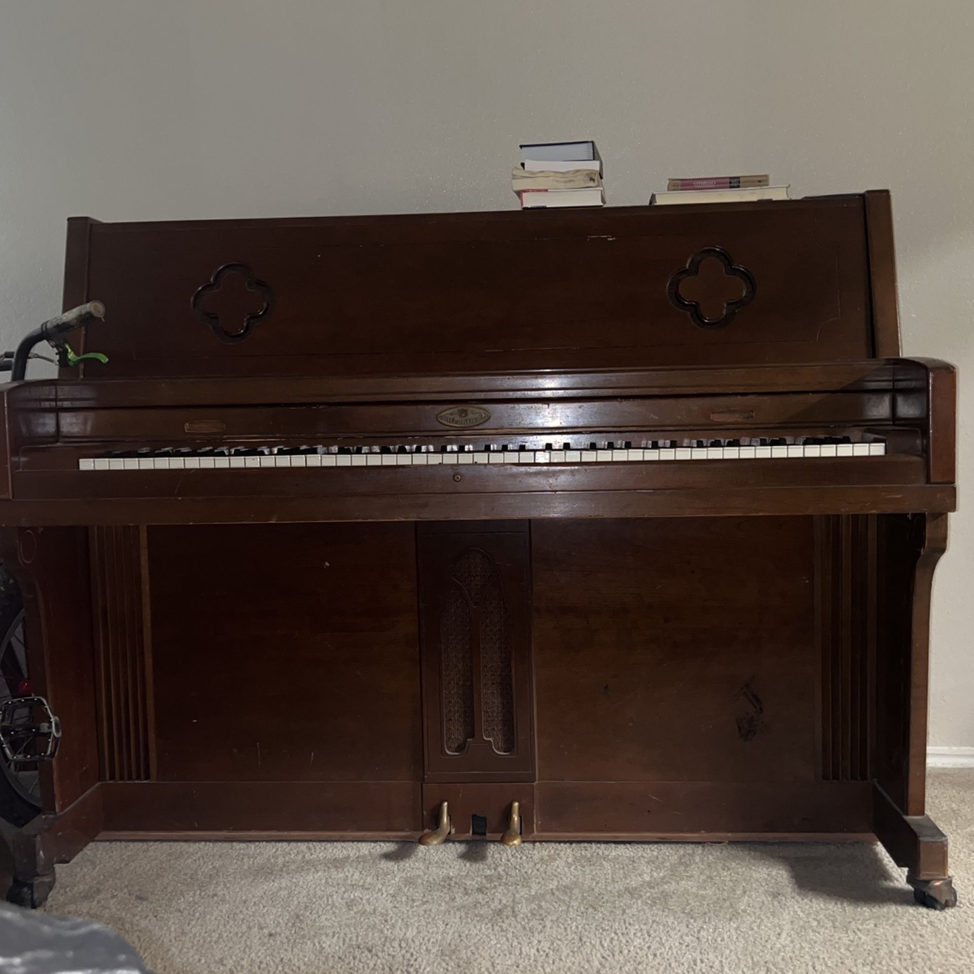 Half Size Seated Full Keys Piano ( Wurlitzer)