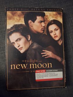 Twilight (New Moon) Target Exclusive DVD