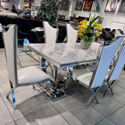 Luxury Dining Set ✨ Easy Financing Available ✨ No Credit Needed ✨ Up To 12 Months Without Interest OAC 