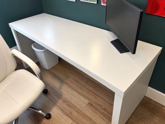 Ikea white desk