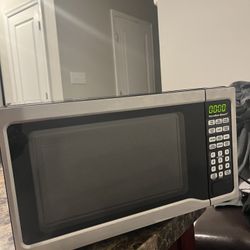 Hamilton Beach Microwave 