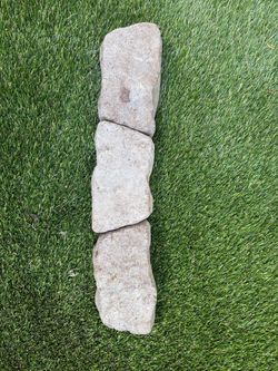 Concrete retaining wall block / paver