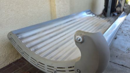Tanning bed