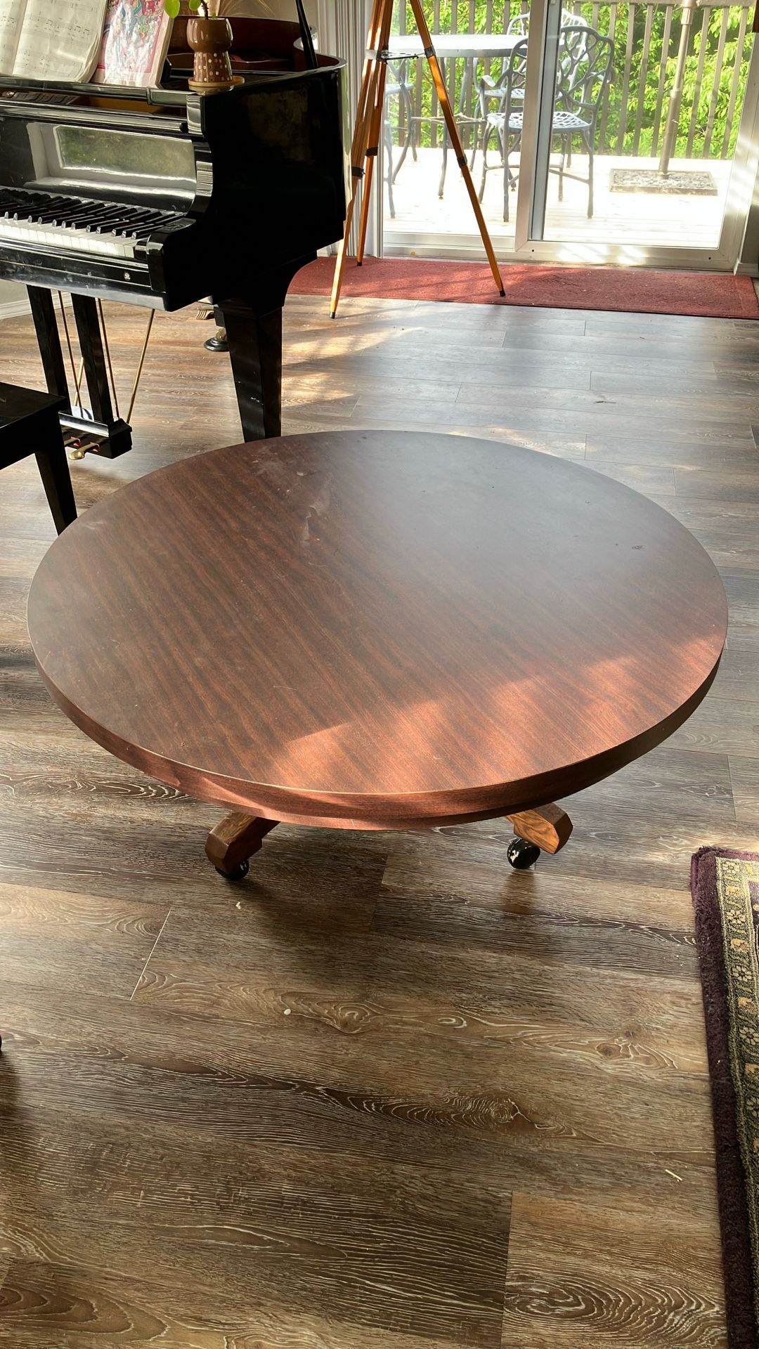 Round Coffee Table