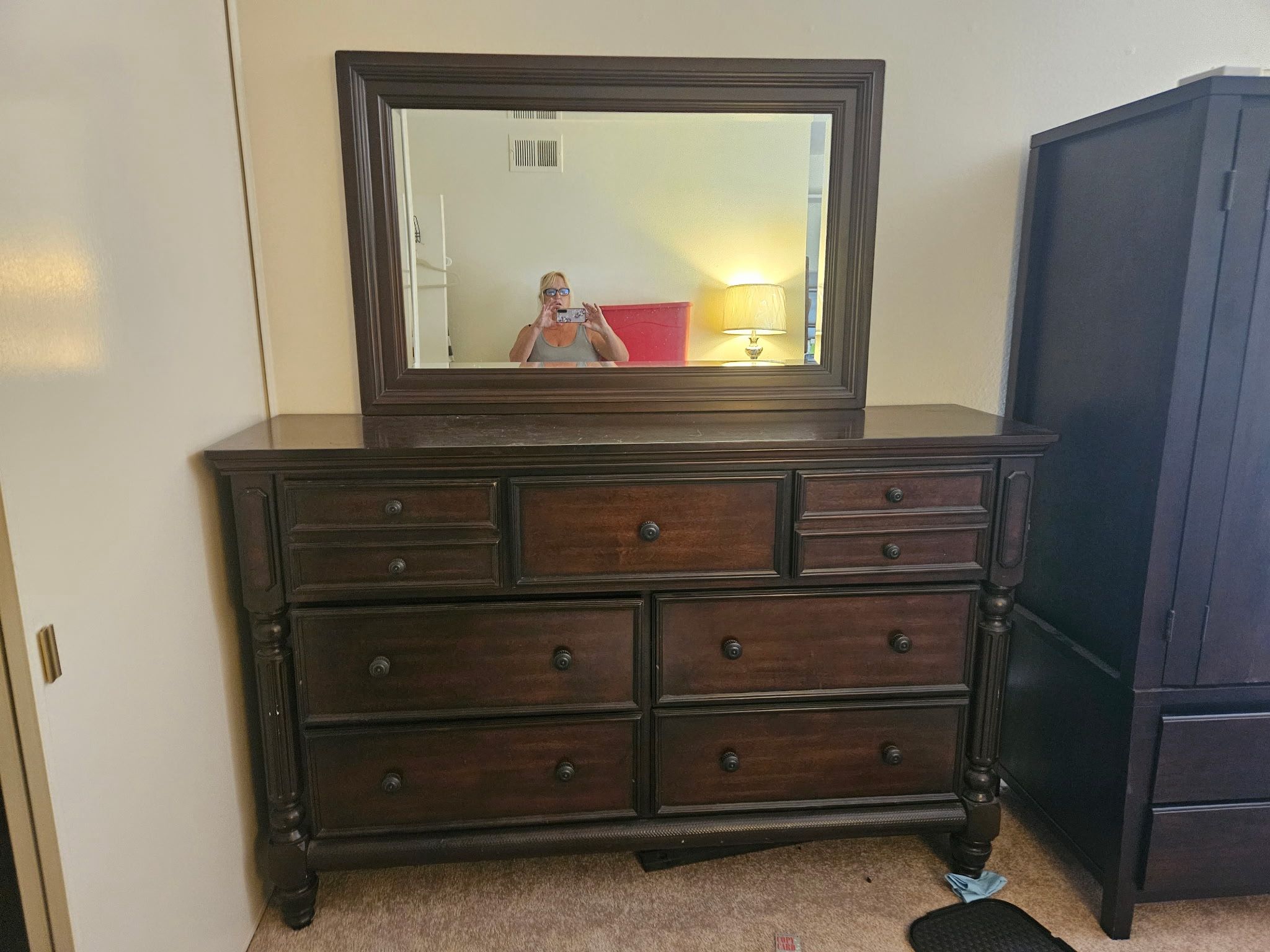 7 Drawer Wood Dresser with Mirror