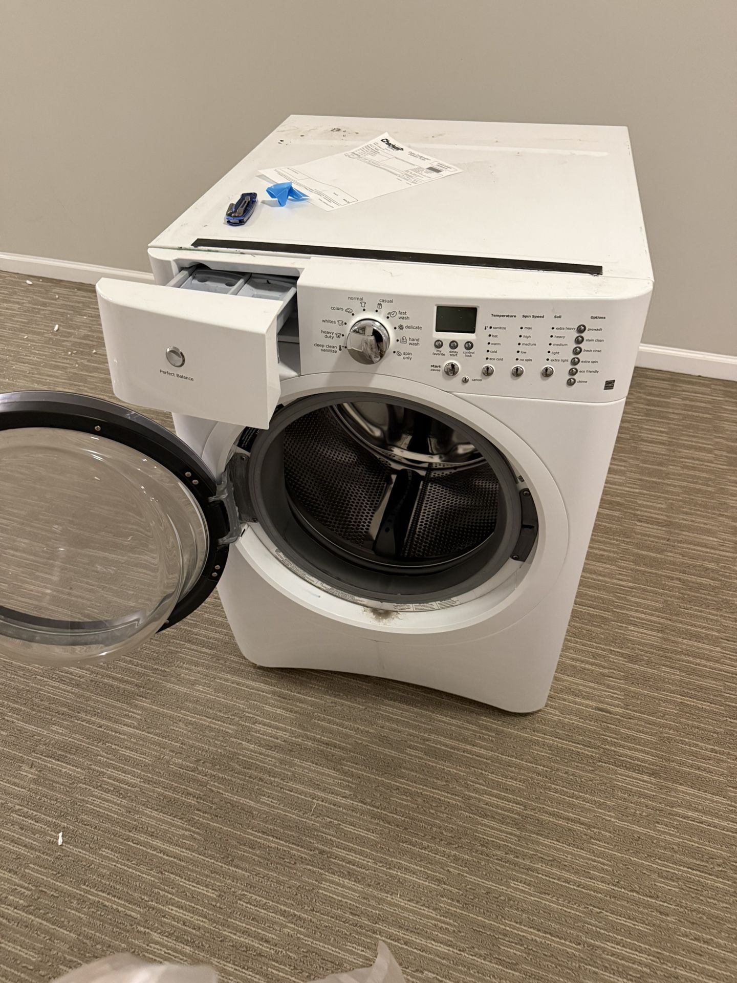 Electrolux front load Washer