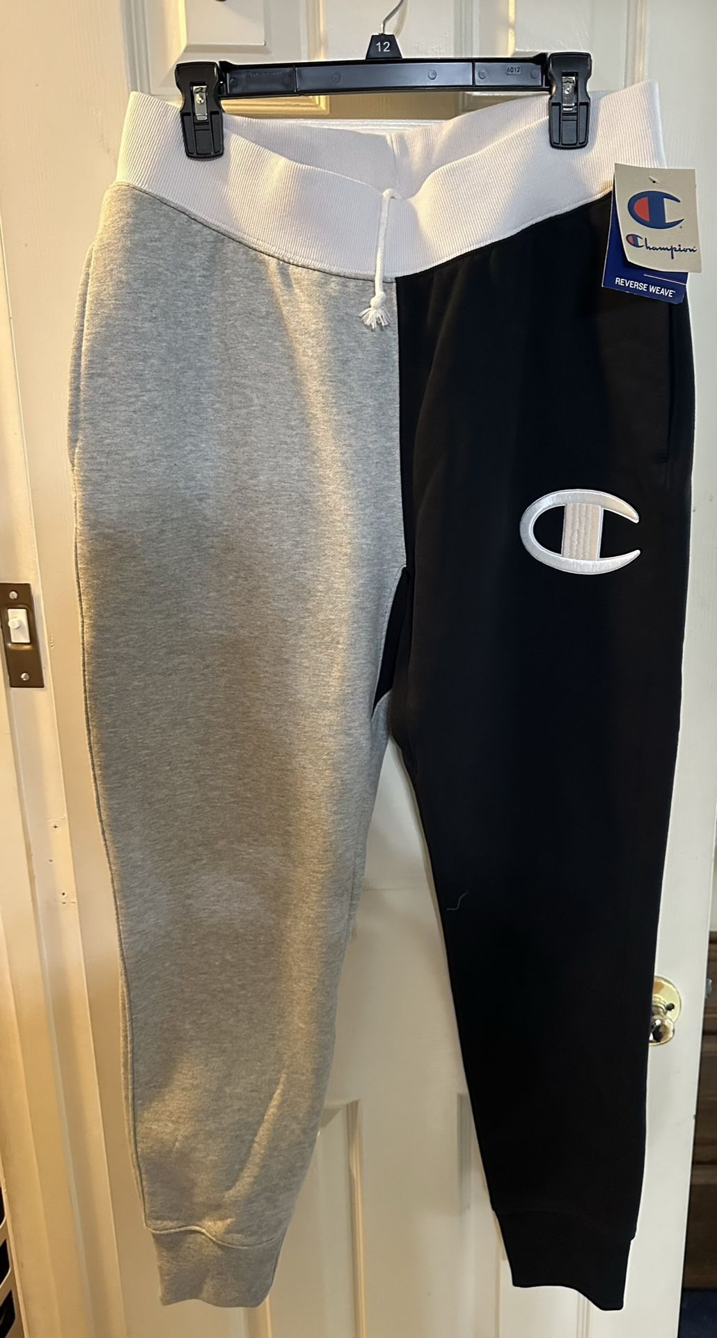 Men Champion reverse weave joggers