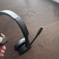 Poly Wireless Headset 