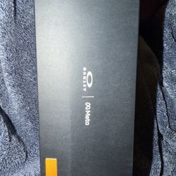 Oakley metas brand new sealed 