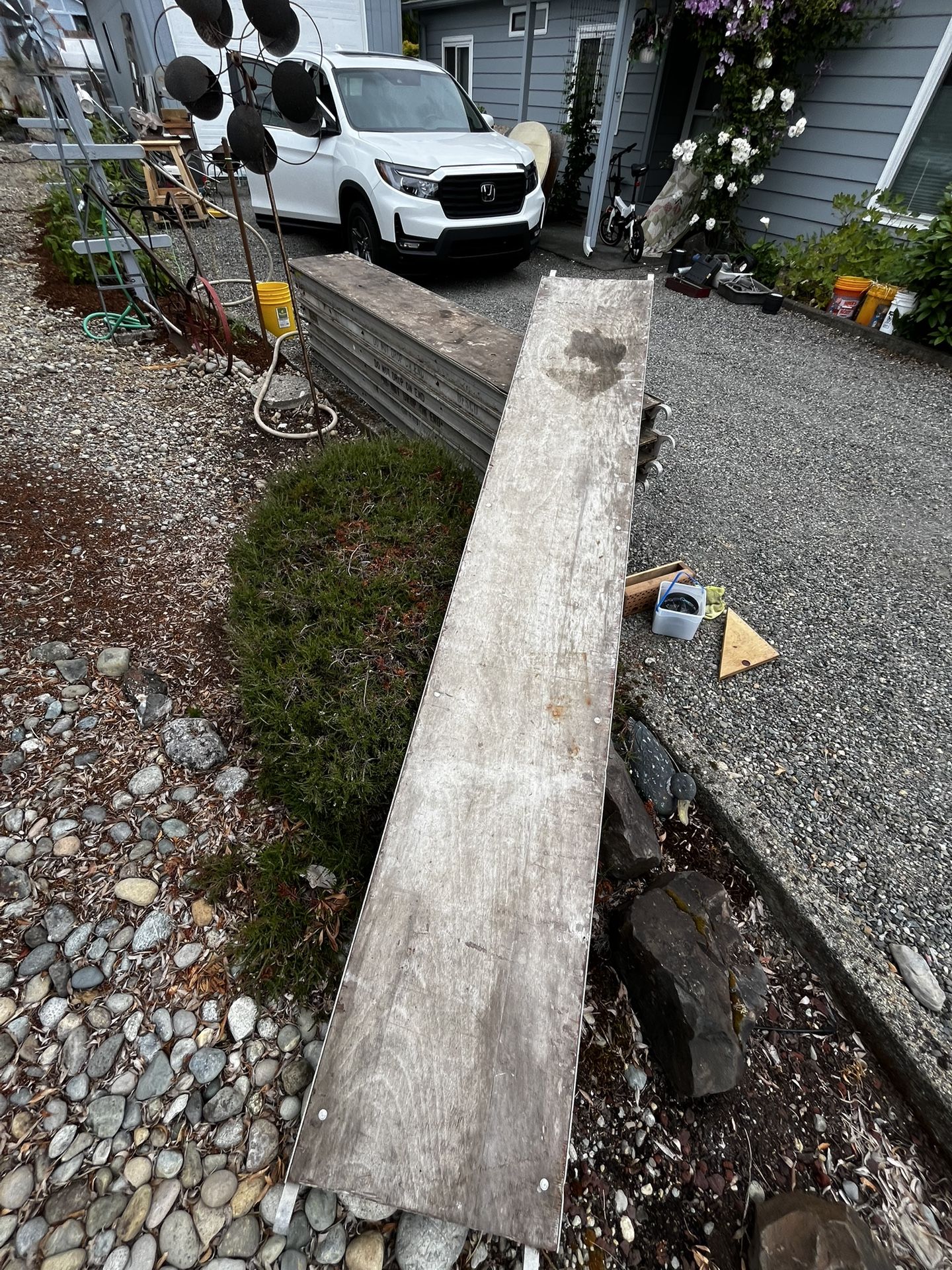 Wooden & Metal Scaffolding. 10 Foot Planks