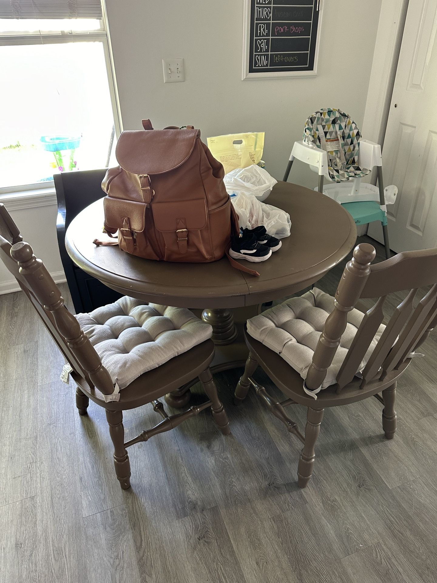 Kitchen Table And Chairs 