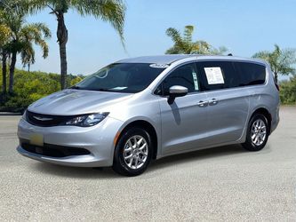 2023 Chrysler Voyager