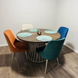 Comedor De Room To Go