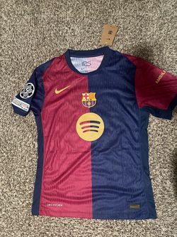 Lamine Yamal Barcelona 24/25 jersey with Champions League patch