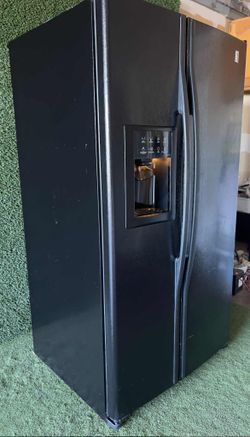 Ge profile Refrigerator