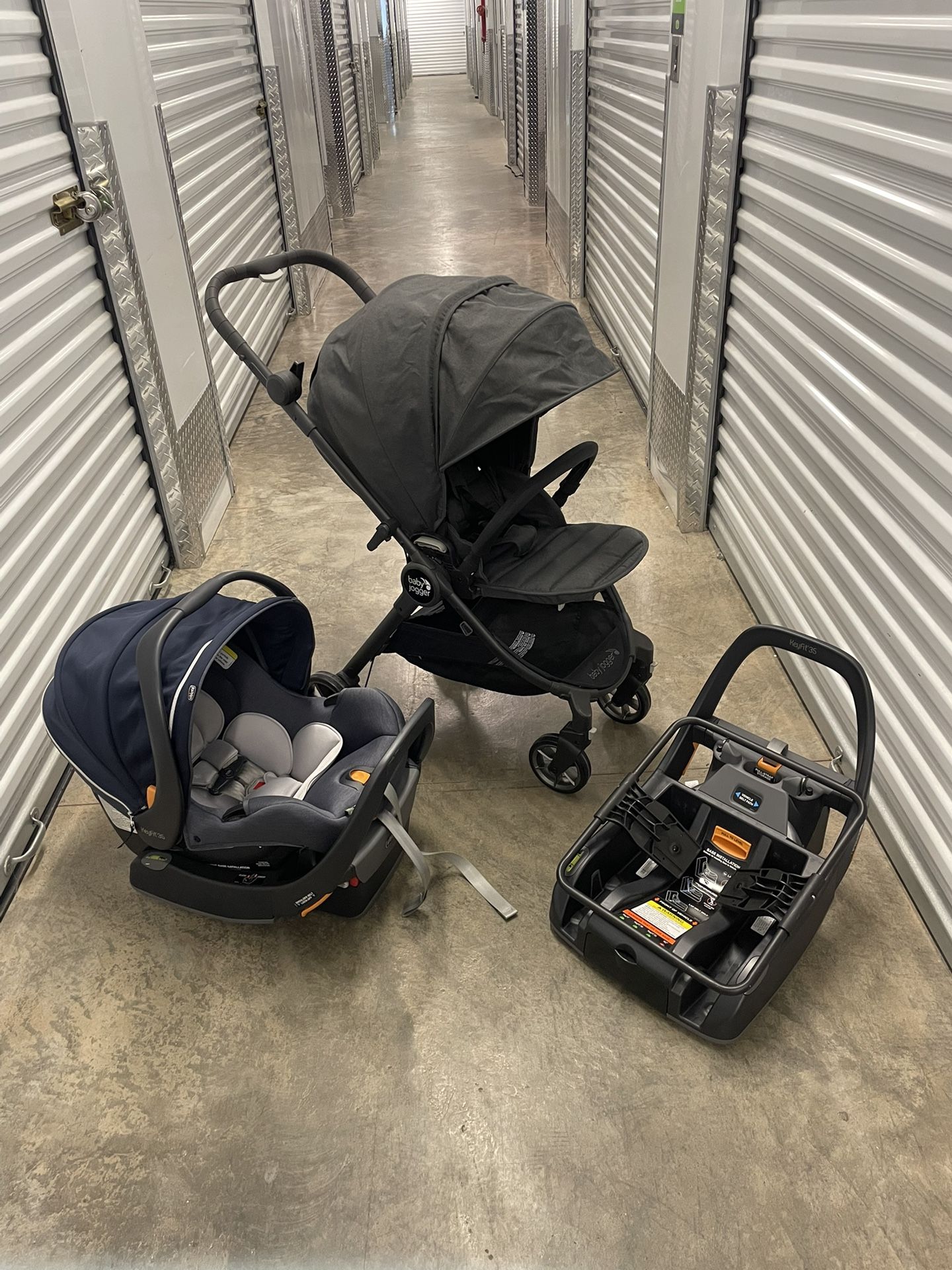 Baby Car Seat / Stroller Travel System