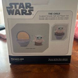 Star Wars The Child Salt Shaker Set