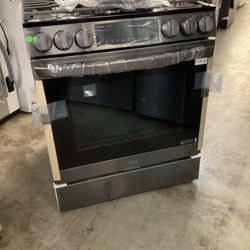 New Lg Gas Slide In Range With Air Fryer 30” Inch Wide *Finance Available *