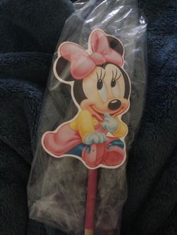 Cake topper