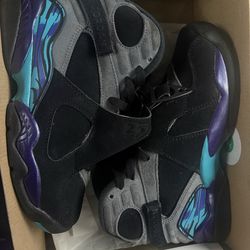 Aqua 8s