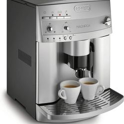 De'Longhi ESAM3300 Magnifica Super Automatic Espresso & Coffee Machine, Silver